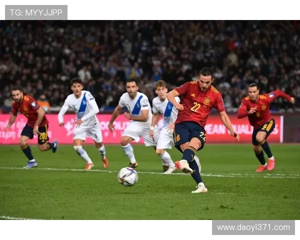 追梦之路:刻苦训练成就足球明星的辉煌人生与不懈奋斗 追梦之路:刻苦训练成就足球明星的辉煌人生与不懈奋斗